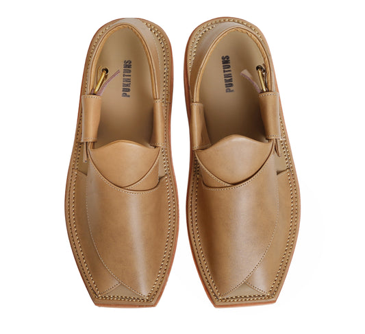 Top view of handmade Kaptaan Chappal in Beige